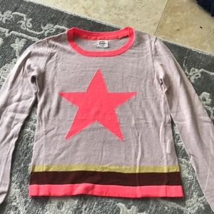 Lightweight long sleeved sweater